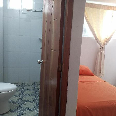 Pelican Tours Apartment Puerto Baquerizo Moreno Ngoại thất bức ảnh